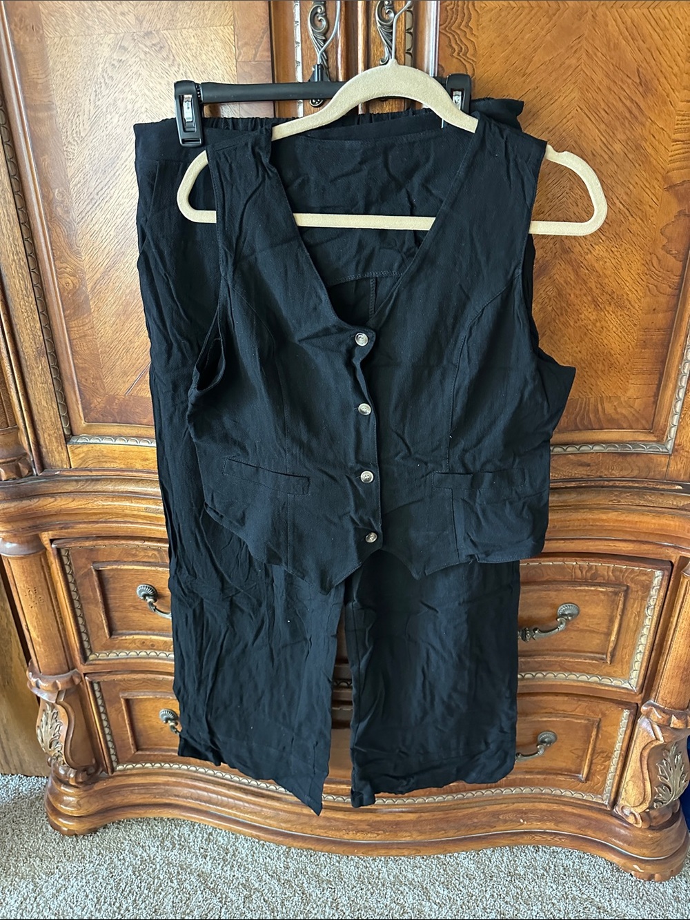Women’s Black Linen like Blend Vest & Pants Set